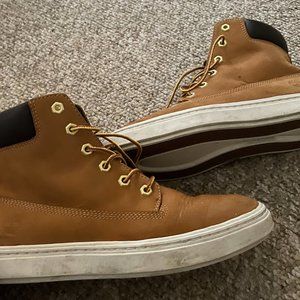 Womens sneaker timberlands